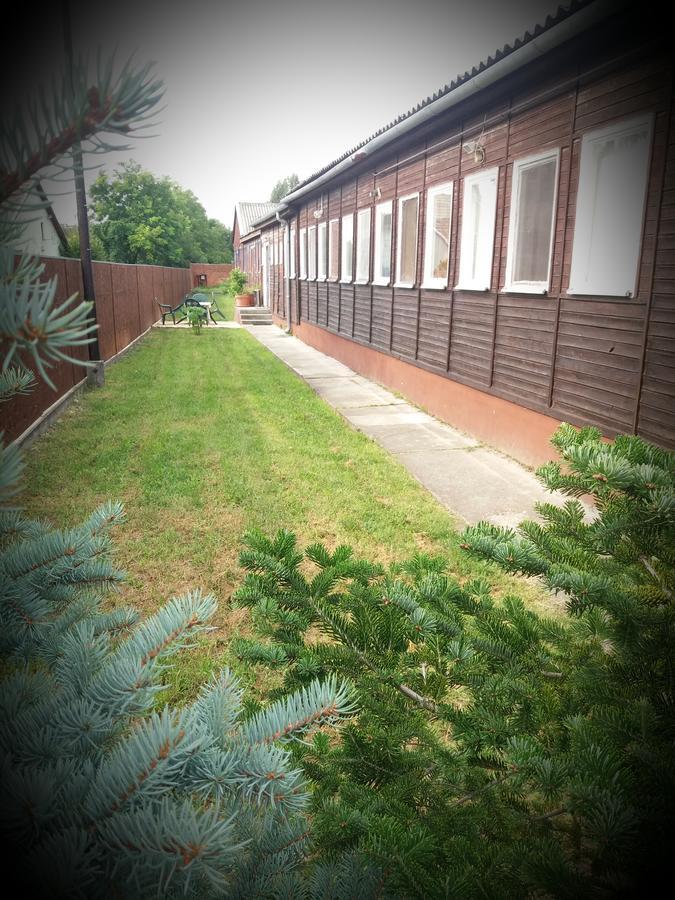 Oazis Park Motel Ráckeve Eksteriør billede